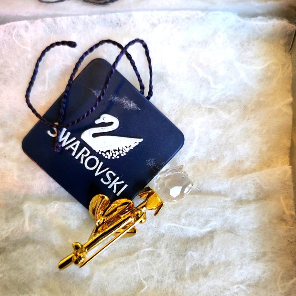 Gold & Crystal Rose Pendent